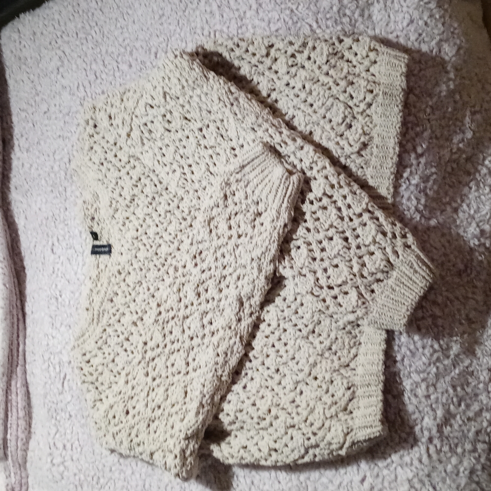 Sweater - Picture 2 of 4